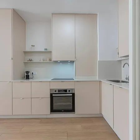 ✺fenomenal Estudio En Milla De Oro✺piscina✺parking Apartament