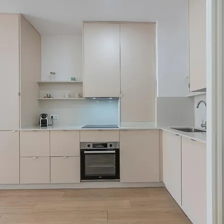 ✺fenomenal Estudio En Milla De Oro✺piscina✺parking Apartment Marbella