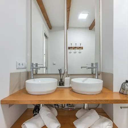 Apartman ✺fenomenal Estudio En Milla De Oro✺piscina✺parking *