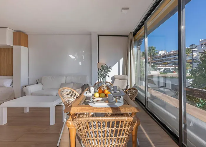 Апартаменти ✺fenomenal Estudio En Milla De Oro✺piscina✺parking Марбелья