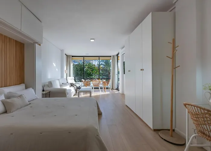 Apartmán ✺fenomenal Estudio En Milla De Oro✺piscina✺parking