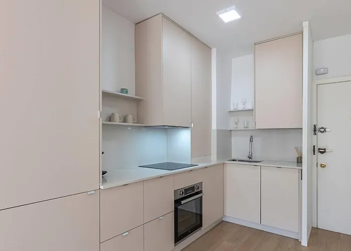 ✺fenomenal Estudio En Milla De Oro✺piscina✺parking Apartmán *