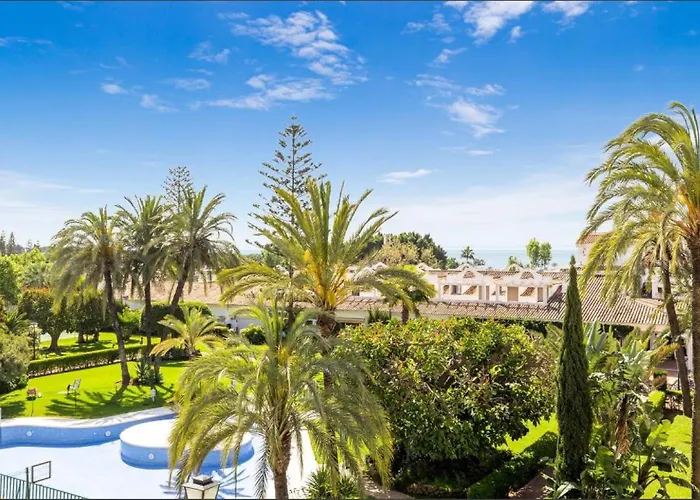 ✺fenomenal Estudio En Milla De Oro✺piscina✺parking Апартаменти